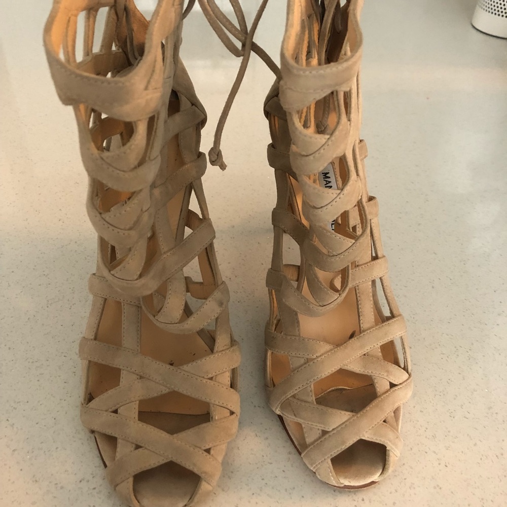 Manolo Blahnik beige sandals